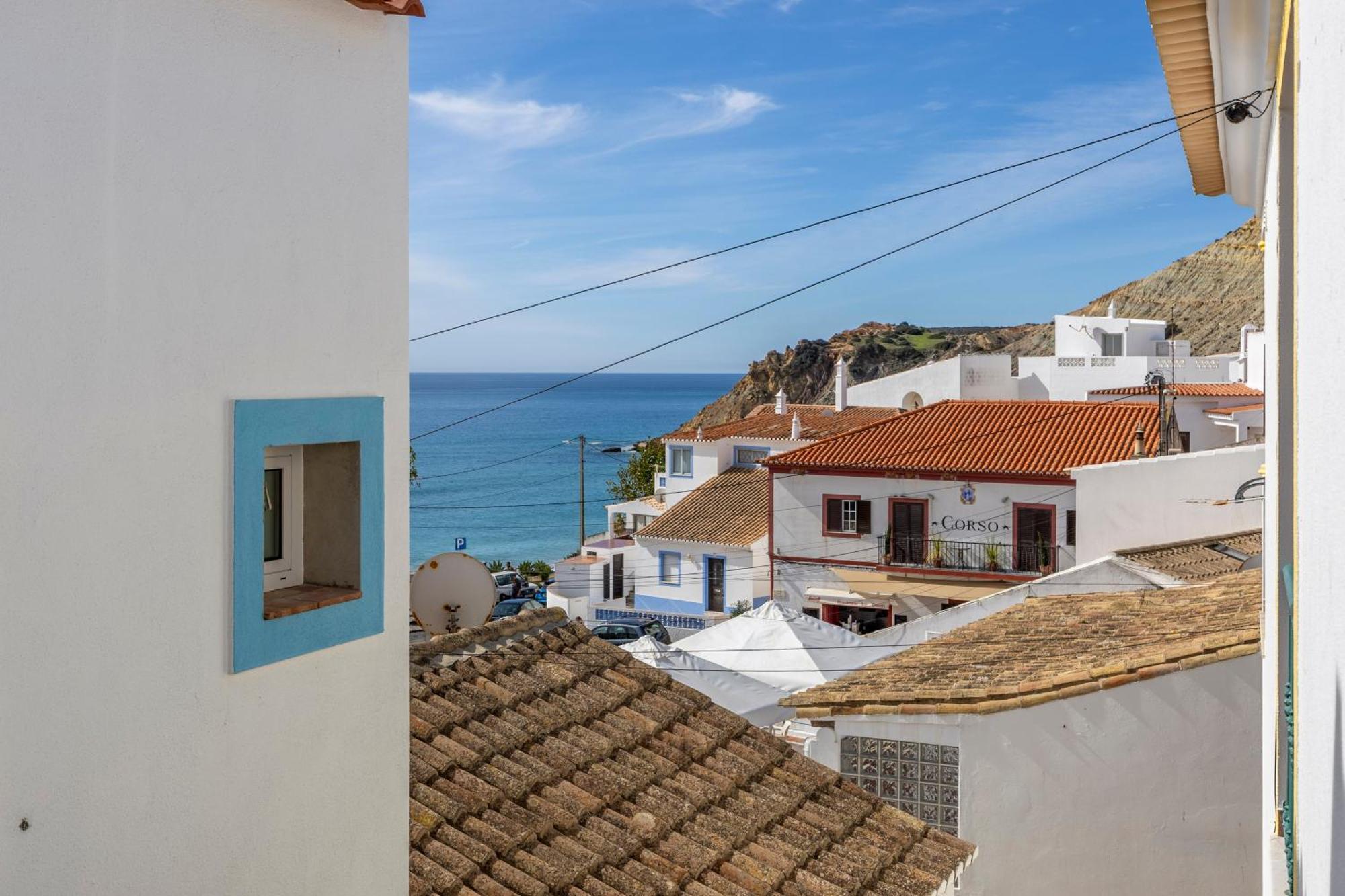 Villa Som Das Ondas Budens Exteriér fotografie